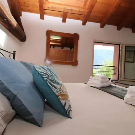 La Casa Del Pittore Lägenhet Como